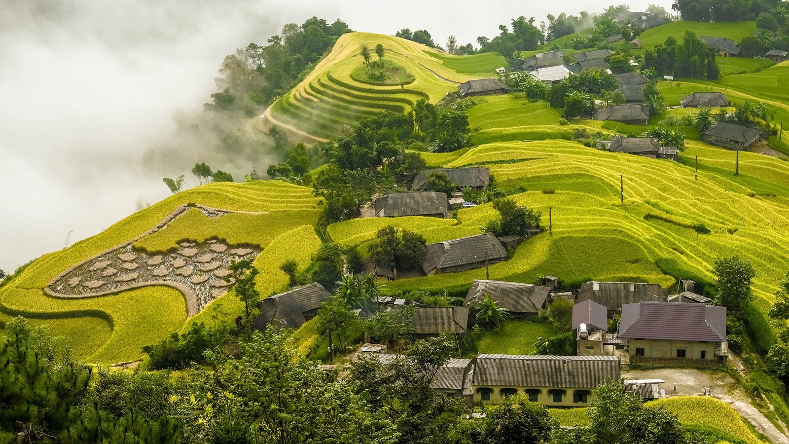 13 điểm du lịch trải nghiệm miền núi Phía Bắc phải đi một lần trong đời 2 Top 13 điểm du lịch núi miền Bắc siêu đẹp 2024: Hoàng Su Phì