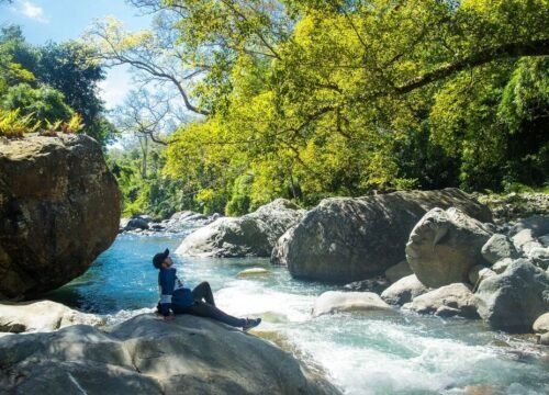 Khám Phá Suối Tà Giang: Điểm Camping Chill Giữa Đồi Cỏ Tuyệt Đẹp Bạn Không Thể Bỏ Lỡ